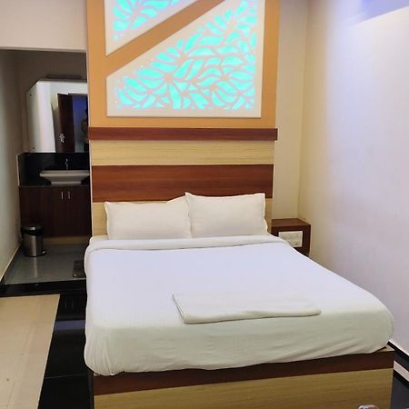 Krishnakripa Premium Residency Hotell Kochi Eksteriør bilde