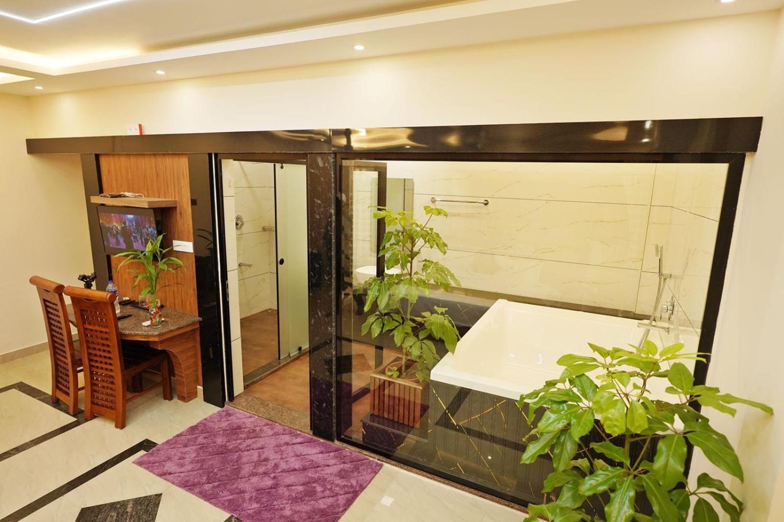 Krishnakripa Premium Residency Hotell Kochi Eksteriør bilde